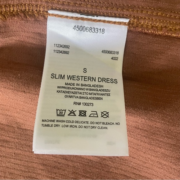 NWT Wrangler Slim-Fit Western Corduroy Dress in Pony Brown Size S - Picture 9 of 14